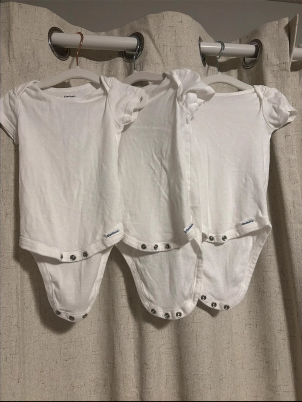 Gerber White Short-Sleeve Baby One-Piece Bodysuits - 3 Pack
